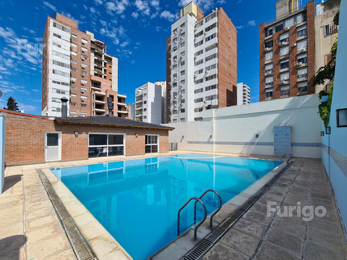 Venta Departamento De 4 Dormitorios Con Cochera Quincho Y Pileta