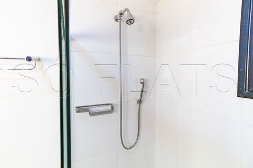 Imagem 9 de 15 de No Itaim, Flat Bandeira Adagio, Prox A Av. 9 De Julho E Faria Lima - Sf31580