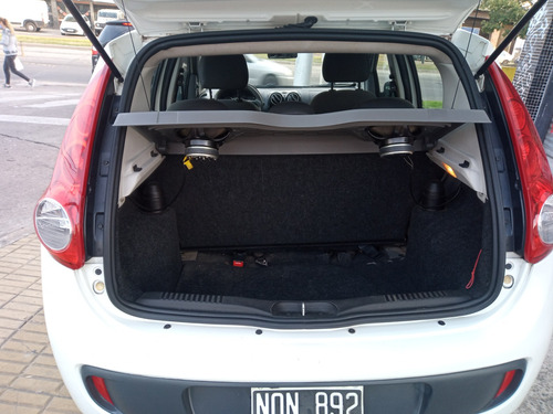 Imagen 12 de 15 de Fiat Palio 2014 1.4 Attractive 85cv