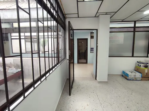Local En Arriendo En El Centro/pereira (279062481).