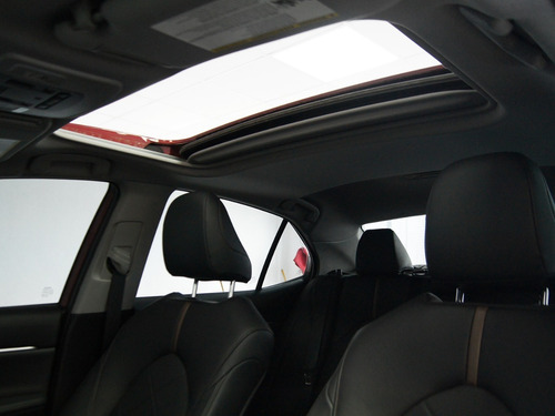Imagen 8 de 15 de Toyota Camry Xle 2018 Vino