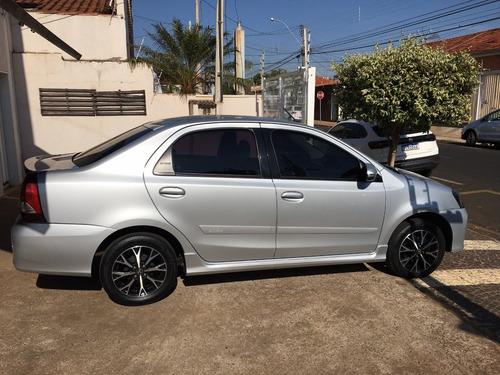 Imagem 10 de 10 de Toyota Etios 1.5 Platinum Sedan 18/19 Automático Novíssimo