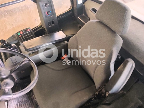 Pá Carregadeira John Deere 524k - 2019