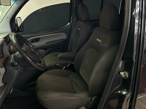 Fiat Doblo Doblò Adventure 1.8 8V (Flex)