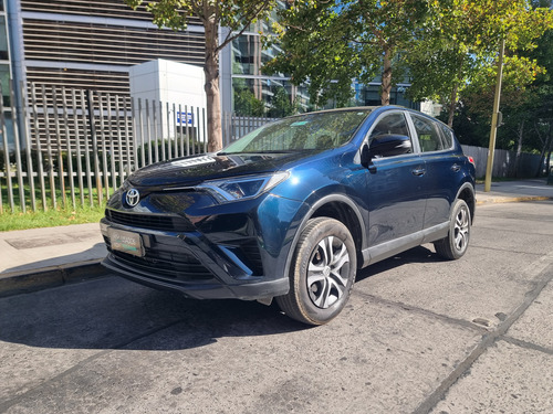 Toyota RAV4 Std 4x2 722cl0