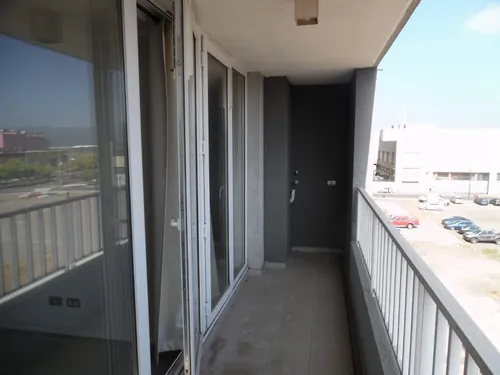 Departamento En Edificio Civic 2