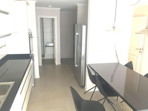 Venta Apartamento Tres Dormitorios Y Servicio Rambla Pta Carretas Garaje Doble
