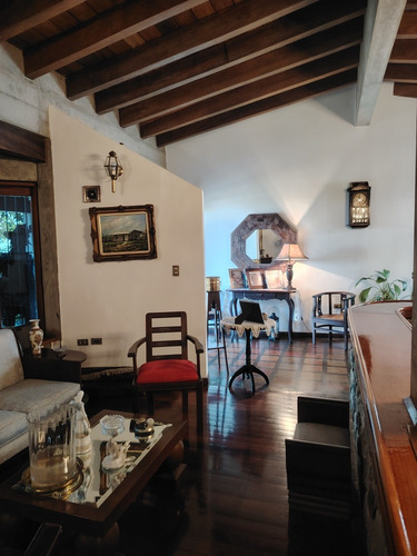 Espectacular Casa En El Manzano, Excelente Vista. Emss