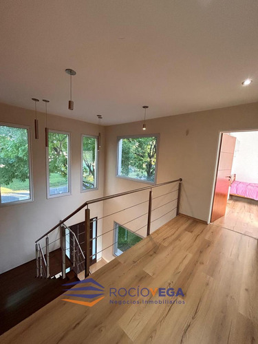 Casa En Venta En Barrio Santa Ana Moreno