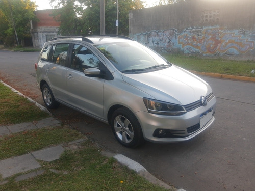 Imagen 2 de 19 de Volkswagen Suran 2016 1.6 Comfortline 101cv