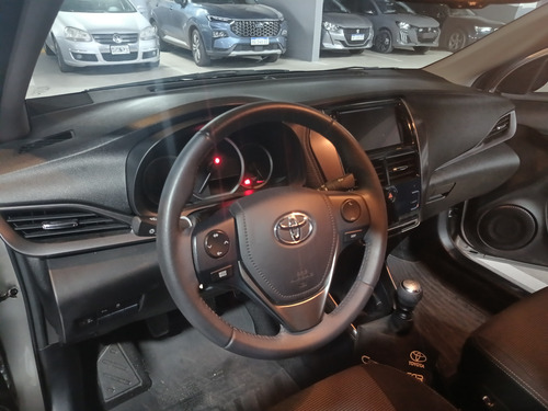 Toyota Yaris 1.5 107cv Xls Sedan
