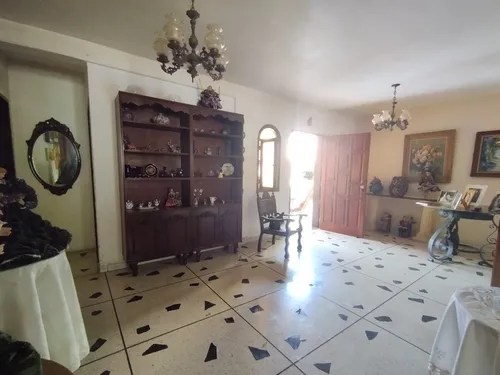 Casa Quinta En Venta Ubicada En Urbanizacion Trigal Norte Valencia. St