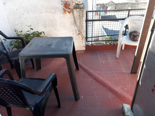Ph De 4 Amb A La Calle En 1° Piso