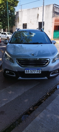 Imagen 2 de 9 de Peugeot 2008 2016 1.6 Feline