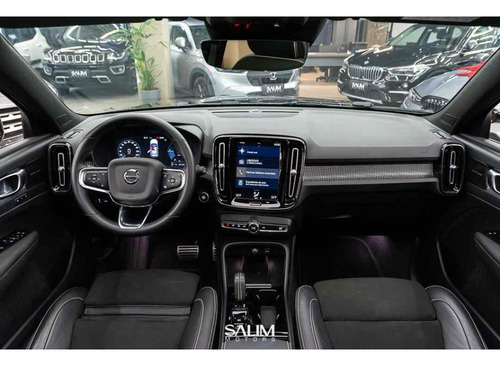 Volvo XC40 1.5 T5 RECHARGE R-DESIGN GEARTRONIC