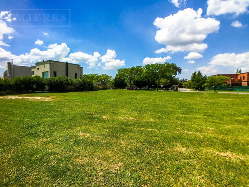 Imagen 4 de 13 de Lote En Venta Al Golf - San Isidro Labrador , Villanueva.