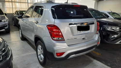Imagen 18 de 25 de Chevrolet Tracker 2017 1.8 Ltz 140cv