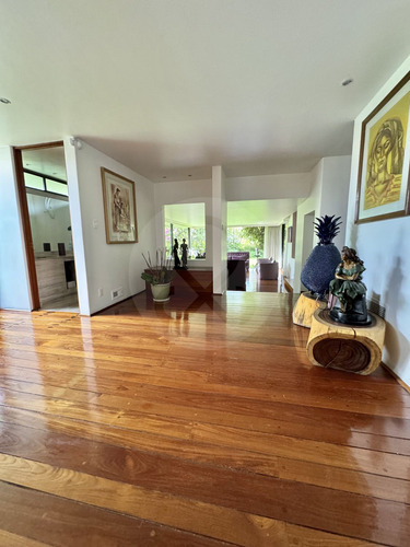 Casa En Venta En Bosques De Las Lomas