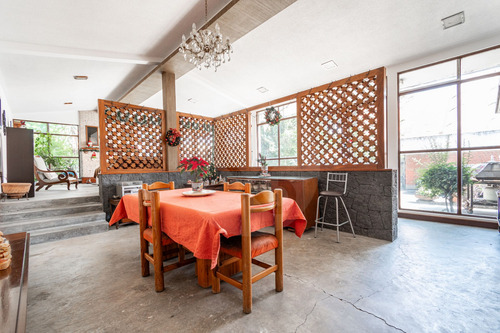 Casa En Venta En Colón Echegaray