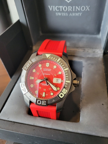 Reloj Victorinox Dive Master 500 