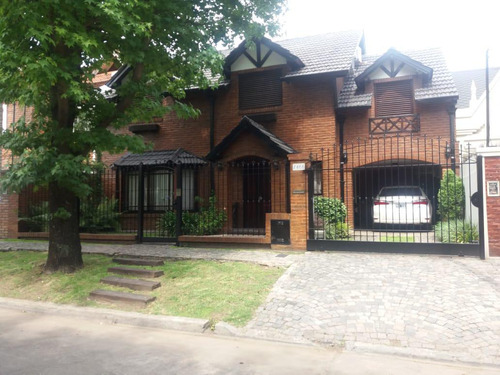 Venta Chalet 6 Amb. En Ciudad Jardín - Of. 4424