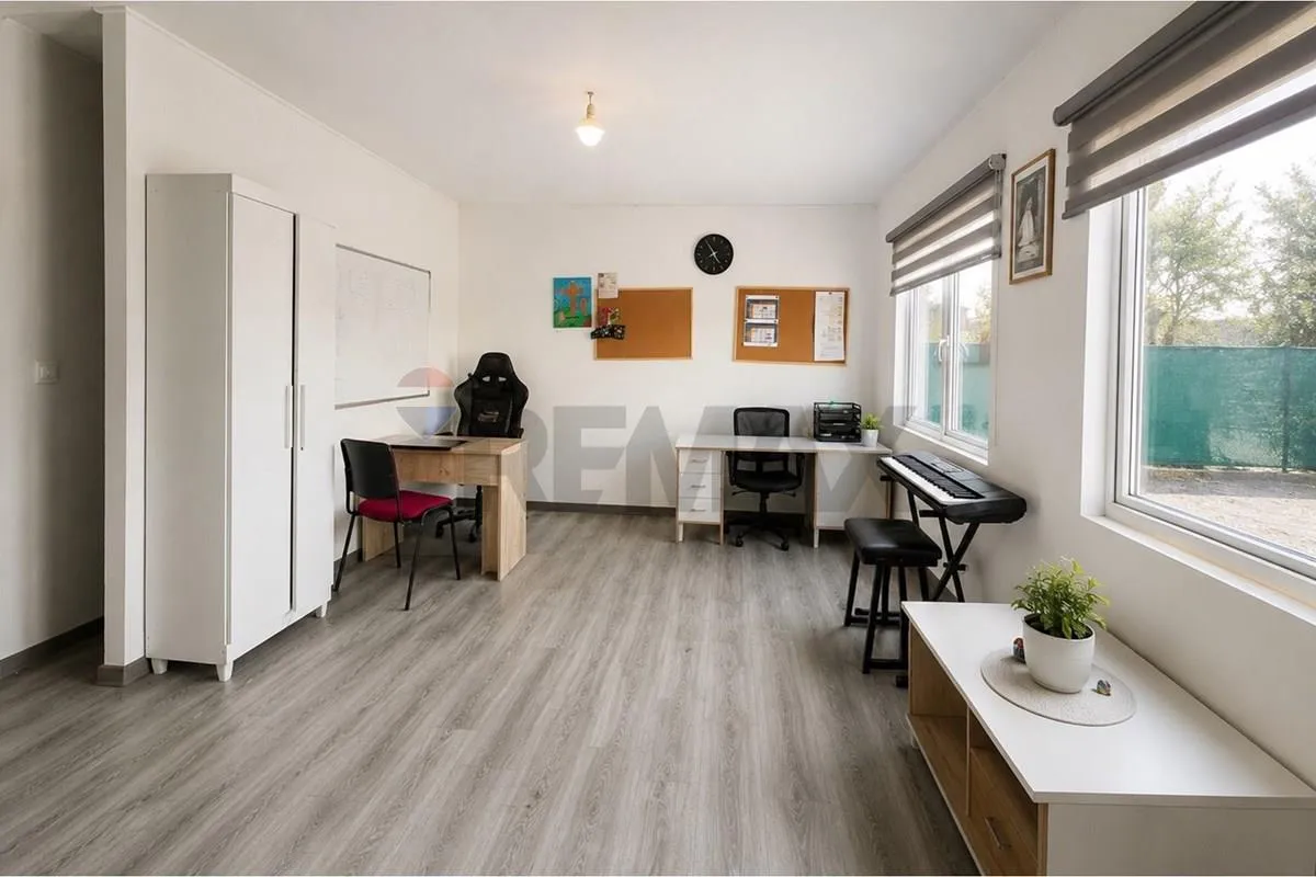 Imagen 5 de 17 de Parcela 5.800 M² Con Casa Y Piscina