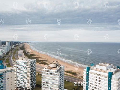Venta De Apartamento De 2 Dormitorios En Playa Brava