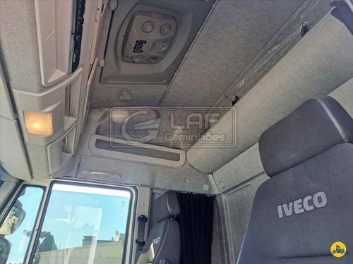 Iveco Tector 240e30 6x2 Teto Alto Gabinado No Sider 11,50