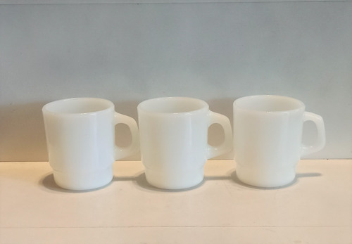 Tazas De Café En Milk Glass Apilables Vintage