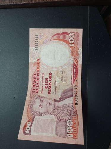 Billete De 100 Pesos Colombianos Con * De Agosto 07 De 1991.