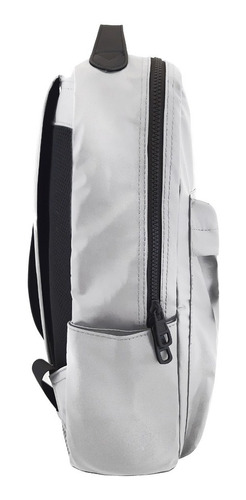 Imagen 8 de 10 de Mochila Unisex Plastificada Impermeable Urbana