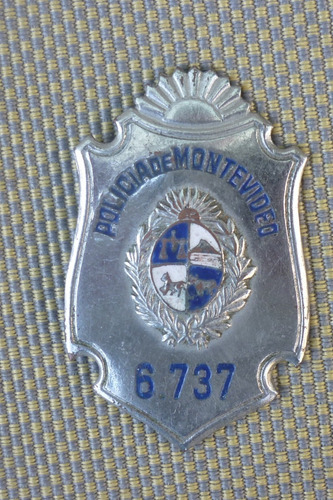 Antigua Placa De Policía Numerada Con Broche