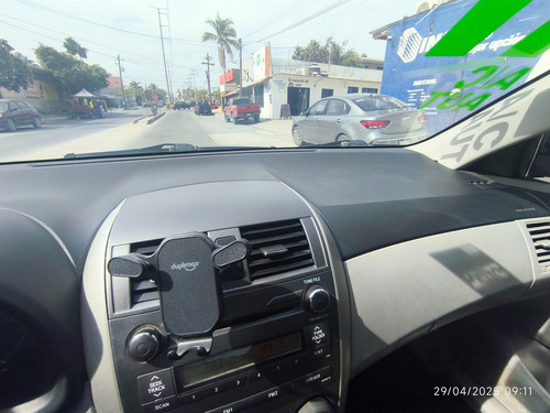 Toyota Corolla LE 1.8 AUTOMÁTICO