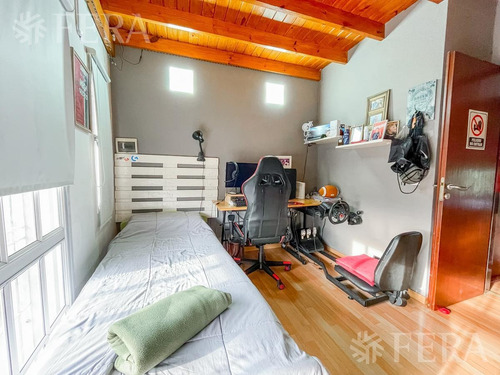 Imagen 20 de 25 de Venta Departamento Tipo Triplex De 4 Ambientes Con Patio Con Parrilla En Sarandí (30746)