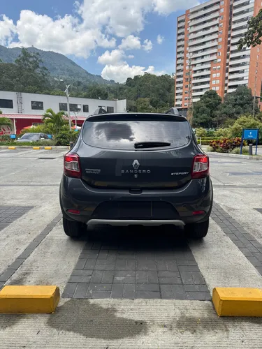 Renault Stepway 1.6 Trek Intens