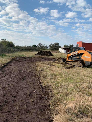 Imagen 4 de 7 de Trabajos Minicargador, Bobcat,accesorios, Limpiezas Terrenos
