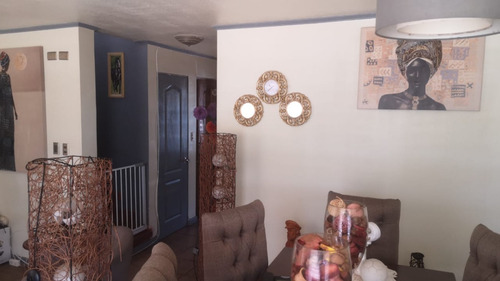 Excelente Casa Esquina En Sector Residencial Los Ángeles!!!