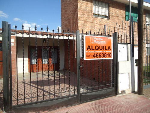 Bo Los Naranjos A Metros De R-20, Impecable, Es Un P.h.-