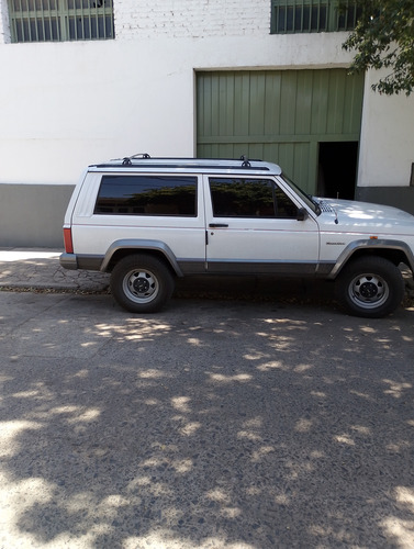 Jeep Cherokee 2.1