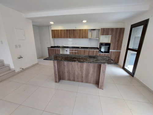 Imagen 9 de 15 de Dúplex · Venta · Barrio Privado · 3 Dormitorios
