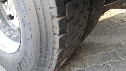 Imagem 7 de 10 de Volvo Fh540