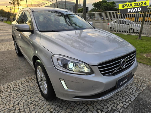 Volvo XC60 2.0 T5 MOMENTUM GASOLINA 4P AUTOMÁTICO