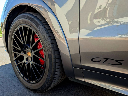 Porsche Cayenne COUPE GTS E3 V8 BI TURBO 4WD