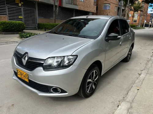 Renault Logan Exclusive At
