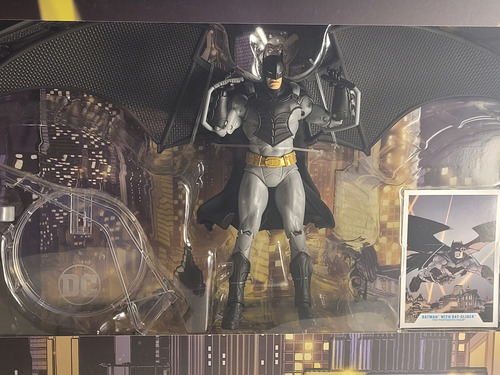 Batman( Con Planeador)the Thirteen Hour -dc-mc Farlane Toys (Usado)