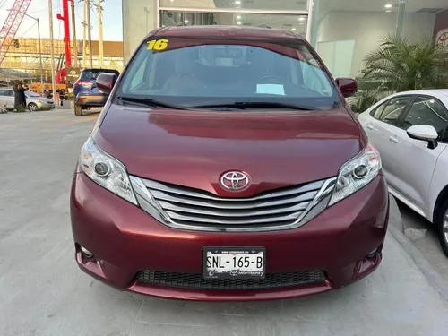 Toyota Sienna 3.5 Xle Piel At