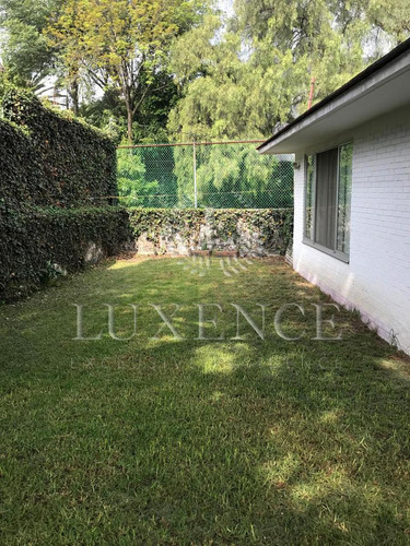 Casa En Venta, Jardines Del Pedregal