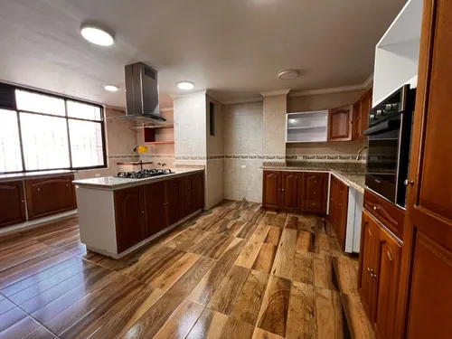 @medellin Lindo Apartamento En Laureles Zona Central Cod. 070525-02