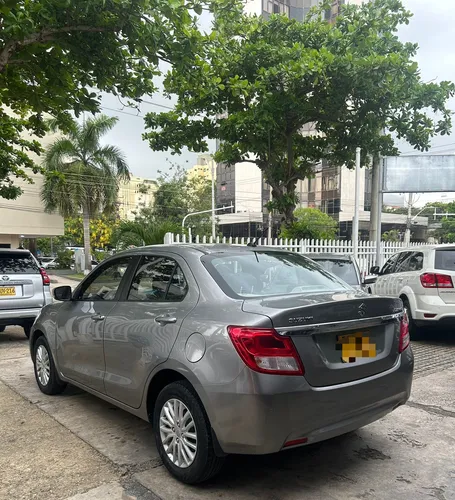 Suzuki Swift 1.2 Dzire At