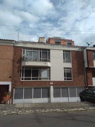 Imagen 1 de 14 de Venta Apartamento Bogota Cedro Golf Duplex, Garaje, 85 Mts